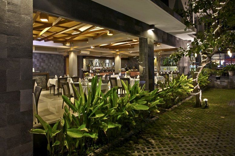 Bloo Bali Hotel Kuta Lombok Buitenkant foto